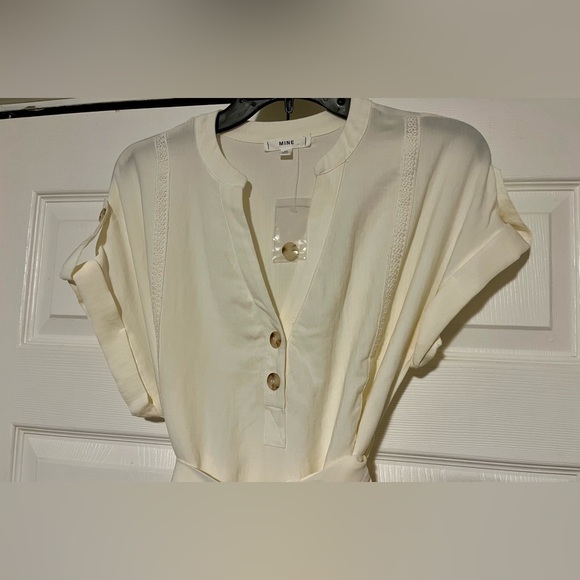 NWOT Mine | Cream Belted Button-Front Mini Dress - Size M - Picture 2 of 7